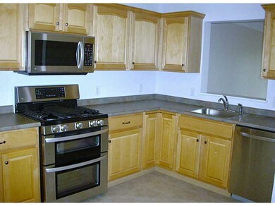 8 Wood St unit B-8, Bristol, RI 02809 - photo 3