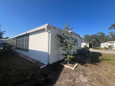 15666 49th St N unit 1062, Clearwater, FL 33762 - photo 6