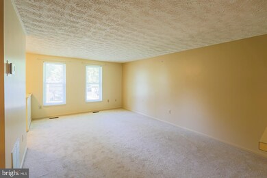 3603 Autumn Glen Cir, Burtonsville, MD 20866 - photo 6