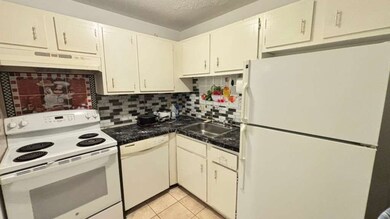 17 Weld St unit 37, Framingham, MA 01702 - photo 7