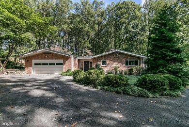 752 Bomont Rd, Lutherville Timonium, MD 21093 - photo 2