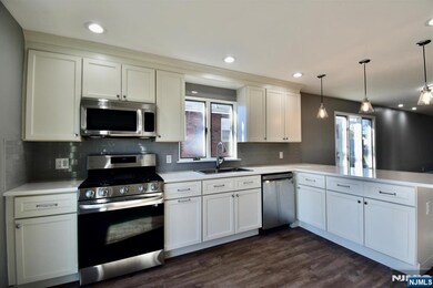 2482 5th St unit A, Fort Lee, NJ 07024 - photo 7