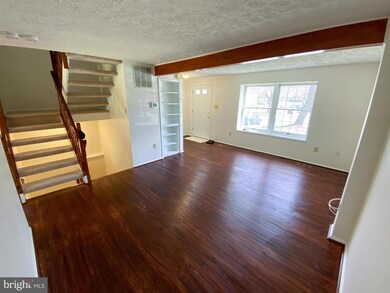 6026 Tree Swallow Ct, Columbia, MD 21044 - photo 5