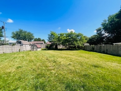 506 Ash St, Beech Grove, IN 46107 - photo 4