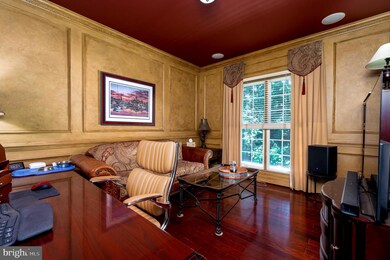 1031 Bexhill Dr, Frederick, MD 21702 - photo 7