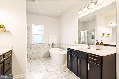 204 Apsley Terrace, Purcellville, VA 20132 - photo 5