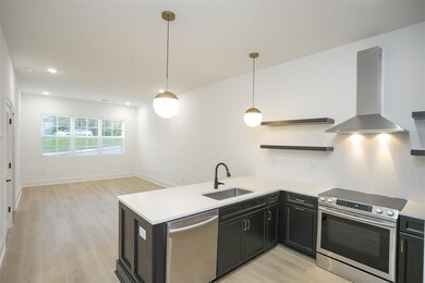 914 S Cannon Blvd, Shelbyville, TN 37160 - photo 5