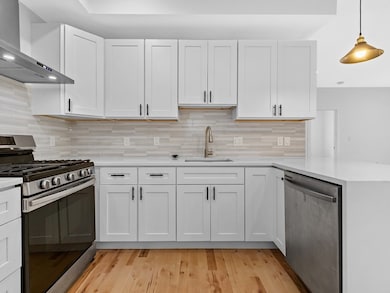 178 Washington Ave unit 303, Chelsea, MA 02150 - photo 2