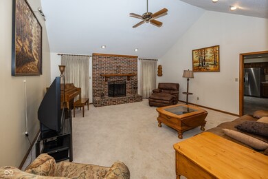 7448 W 100 N, Greenfield, IN 46140 - photo 6