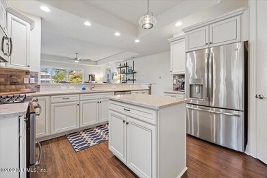 07-Kitchen