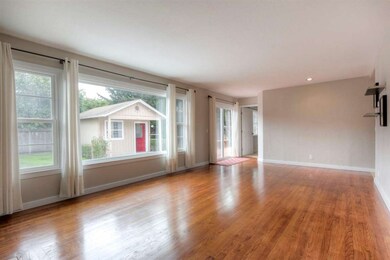 849 Riker St, Salinas, CA 93901 - photo 4