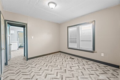 31 S Plaza Ave unit 33, Dayton, OH 45417 - photo 6