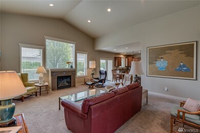 1372 Boulder Loop, East Wenatchee, WA 98802 - photo 4