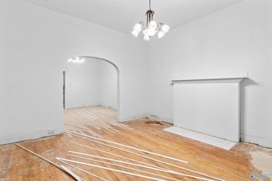 909 9th St SE, Decatur, AL 35601 - photo 2