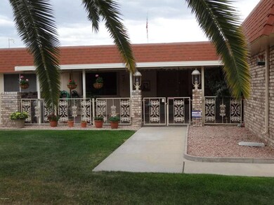 04 Front 15209 N Desert Rose