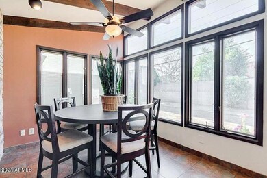 Light & Bright with custom windows