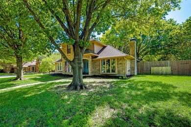 2401 Pebble Beach Dr, Ennis, TX 75119 - photo 5