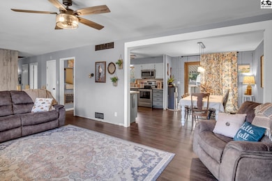 1324 Highland Dr, McPherson, KS 67460 - photo 5