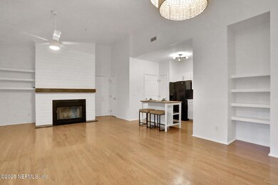 44-web-or-mls-7O0A0342