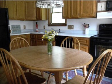 1428 Chase Rd, Montpelier, VT 05602 - photo 2