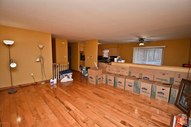 208 Annette Marie Dr, Long Pond, PA 18334 - photo 6