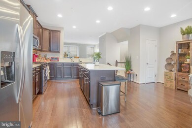 8175 Hollow Ct, Severn, MD 21144 - photo 4