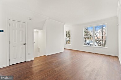 11463 Heritage Commons Way, Reston, VA 20194 - photo 3