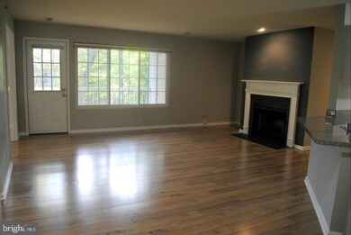 9 Tintern Ct unit 202, Lutherville Timonium, MD 21093 - photo 4