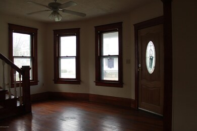 1187 W Main St, Stroudsburg, PA 18360 - photo 4