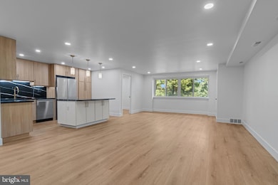 103 W Montgomery Ave unit 4C, Ardmore, PA 19003 - photo 6