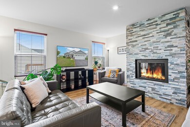 421 Switchgrass Ct, Bunker Hill, WV 25413 - photo 3