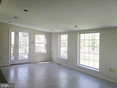 6670 Oakwood Cir, Indian Head, MD 20640 - photo 6