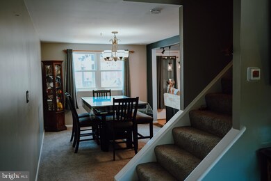 989 Regina Dr, Halethorpe, MD 21227 - photo 6