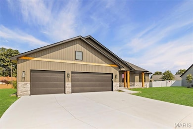 162 Gabrielle Cir, Bethalto, IL 62010 - photo 4