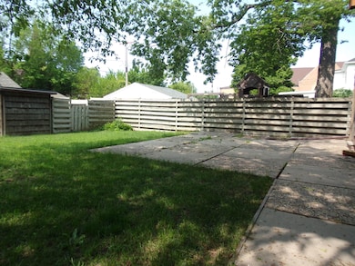 Large Fenced Back Yard