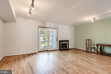 10 Penny Ln, Baltimore, MD 21209 - photo 5