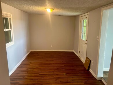 Entry and eat in dining area