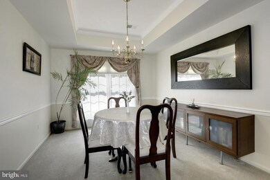 7011 Green Spring Ln, Alexandria, VA 22306 - photo 5