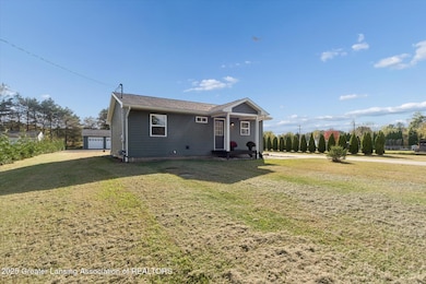 7972 E Spicerville Hwy, Eaton Rapids, MI 48827 - photo 2