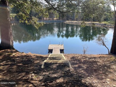 113 Hemlock Point Ct, Hawley, PA 18428 - photo 7