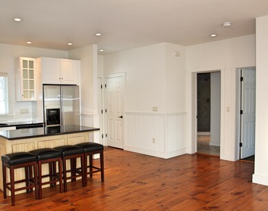 165 Maple Ave unit D, Great Barrington, MA 01230 - photo 4