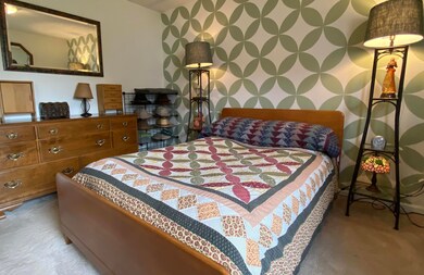 1108 E Main St, Johnson City, TN 37601 - photo 7