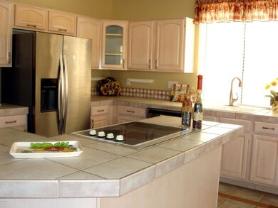 Kitchen with island