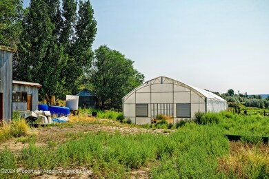 31053HWY6_DASH_21080427
