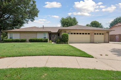 1601 Merlin Cir, Pryor, OK 74361 - photo 4