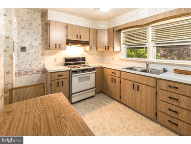 1217 S Fairview St, Delran, NJ 08075 - photo 6