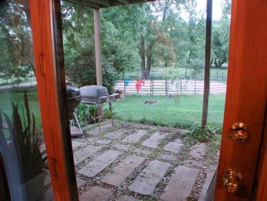 N8439 Smith Rd, Brooklyn, WI 53521 - photo 4