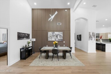005_GREAT ROOM