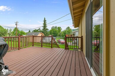 Back Deck_CG_2206-SMALL