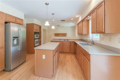 537 Kings Factory Rd, Charlestown, RI 02813 - photo 7